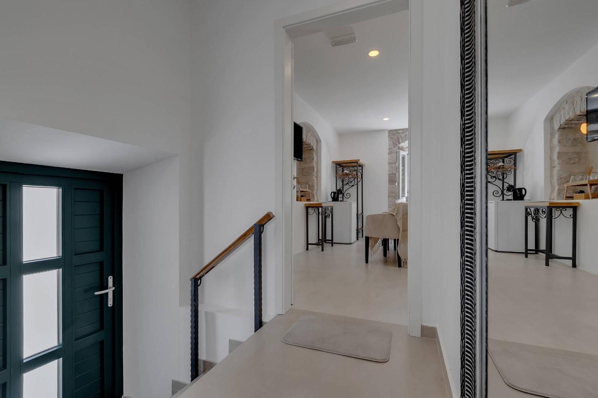 Luxury Rooms Palace B&B Makarska Eksteriør billede