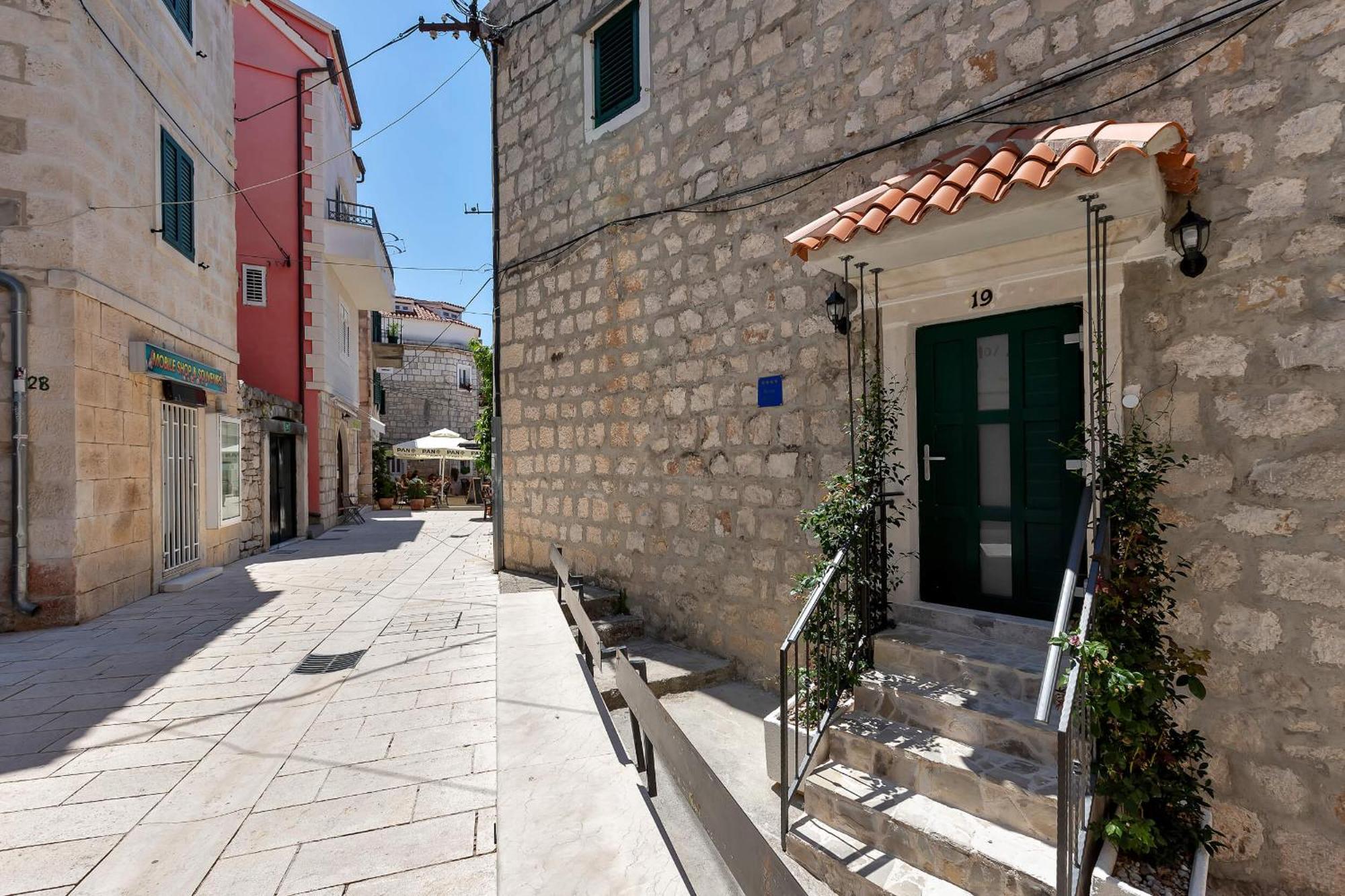 Luxury Rooms Palace B&B Makarska Eksteriør billede
