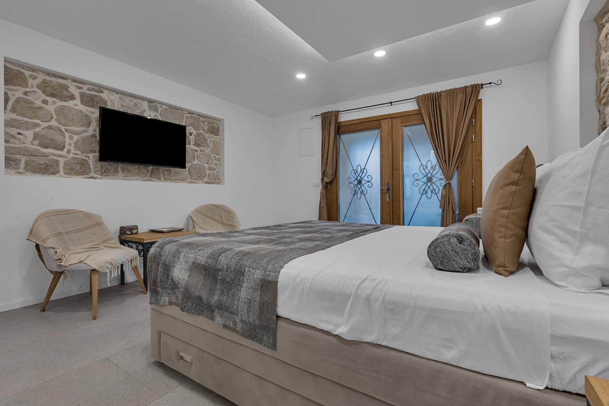 Luxury Rooms Palace B&B Makarska Eksteriør billede