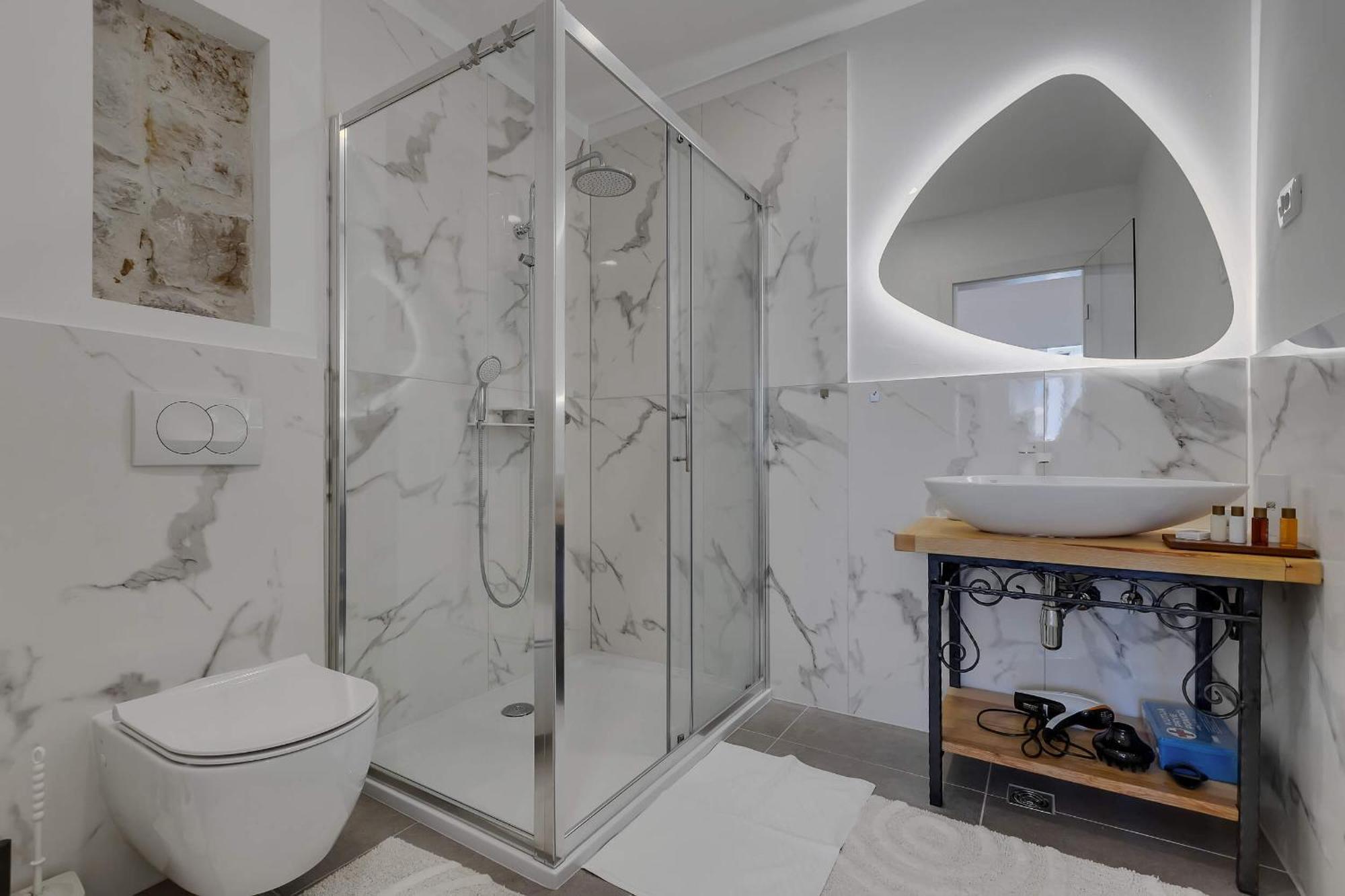 Luxury Rooms Palace B&B Makarska Eksteriør billede