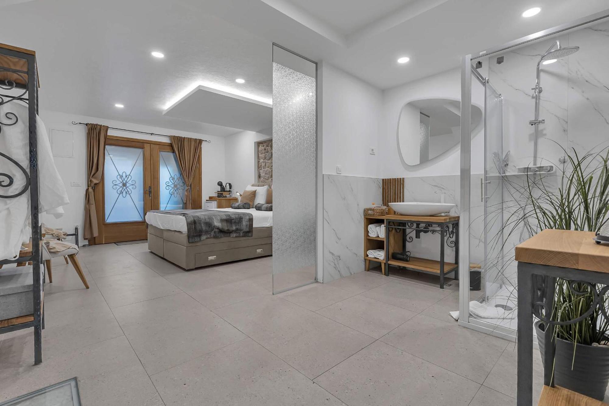 Luxury Rooms Palace B&B Makarska Eksteriør billede