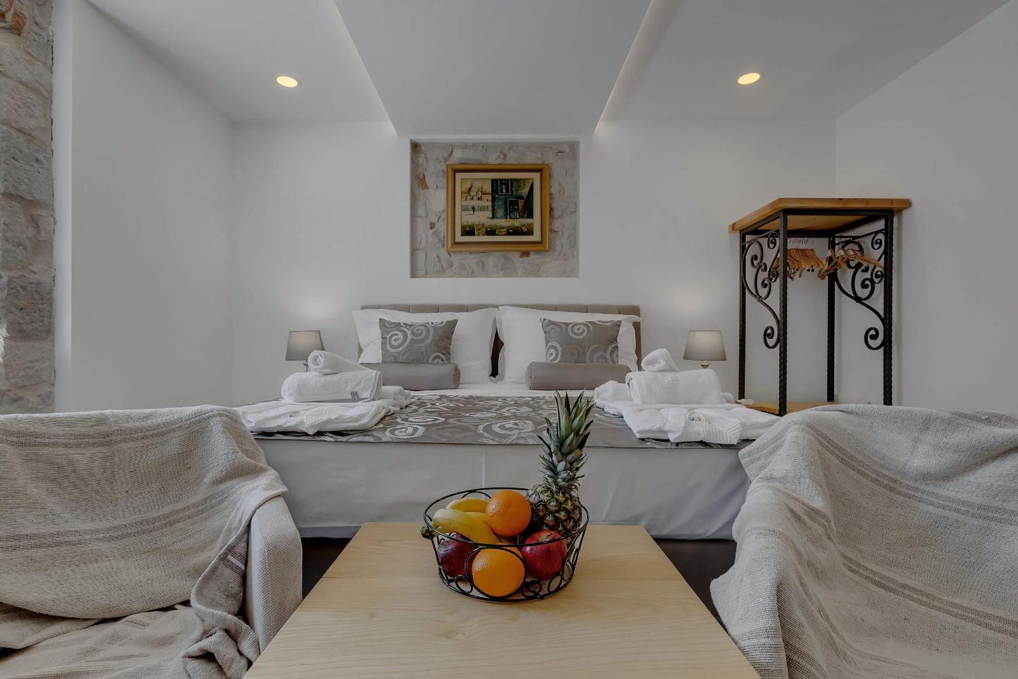 Luxury Rooms Palace B&B Makarska Eksteriør billede